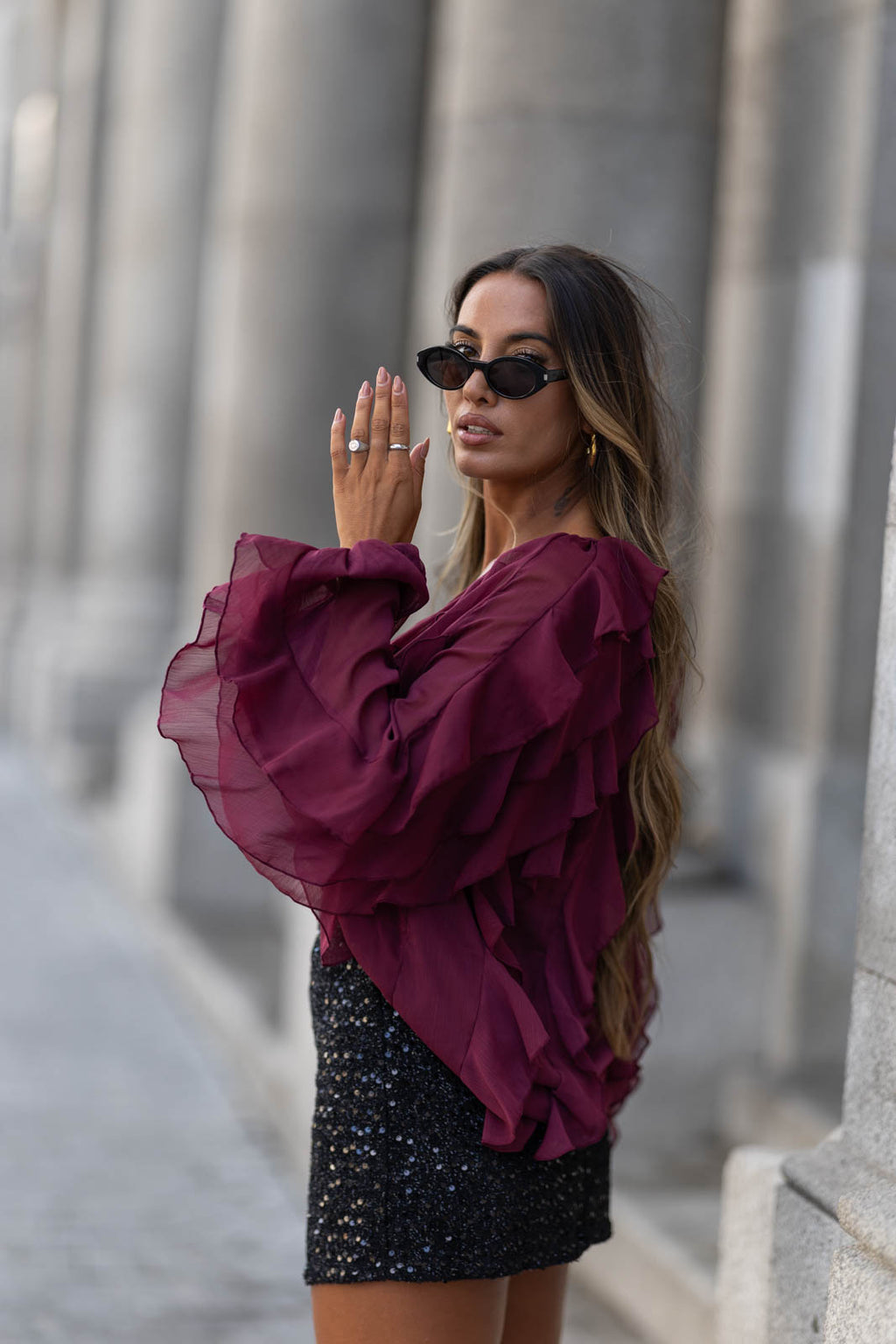 Blusa em Chiffon Bordo com Volantes