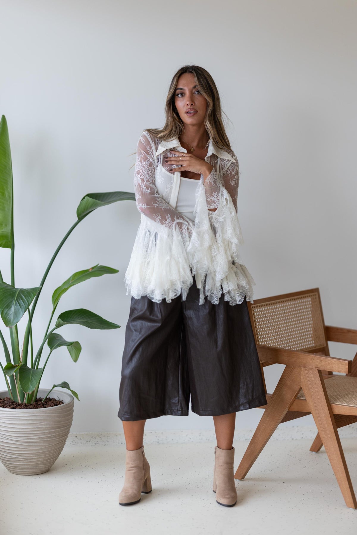 Culotte em Pele Castanho Chocolate – Sofisticação e Conforto