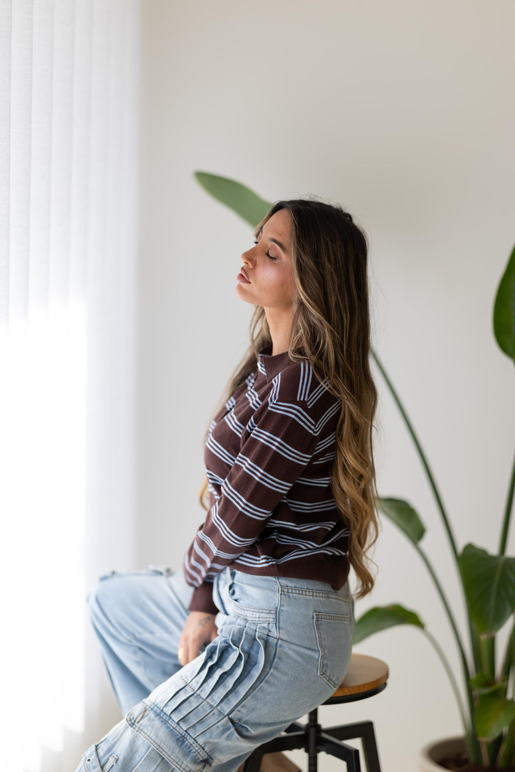 Cardigan Feminino em Malha Castanho com Riscas