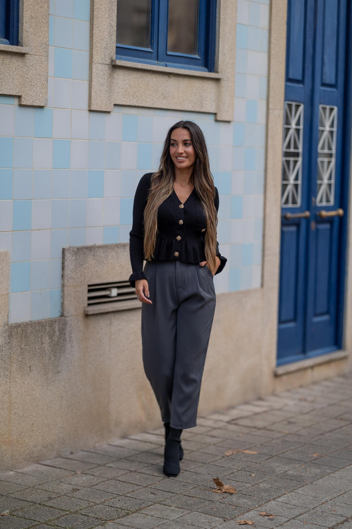 Calça Cintura Subida - CINZA