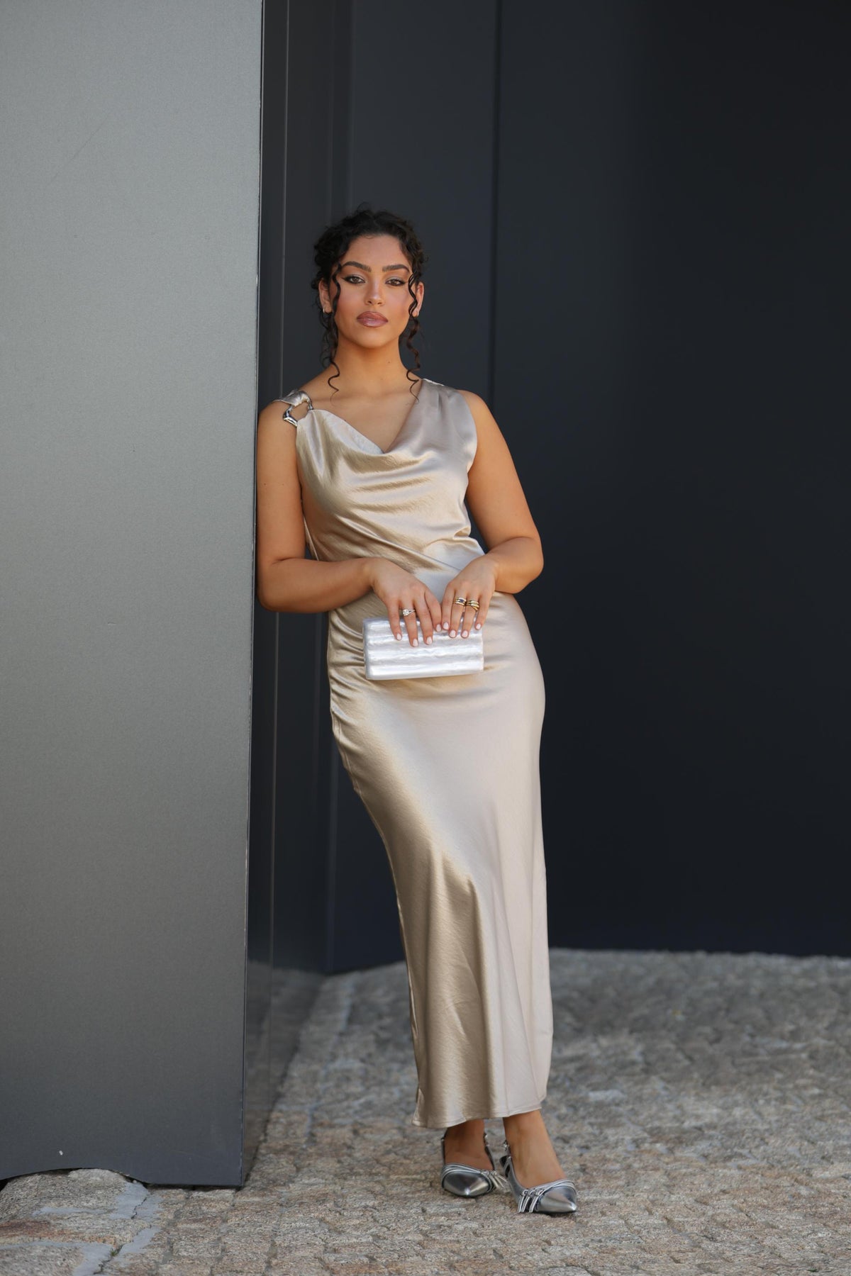 Vestido Alina - Champagne