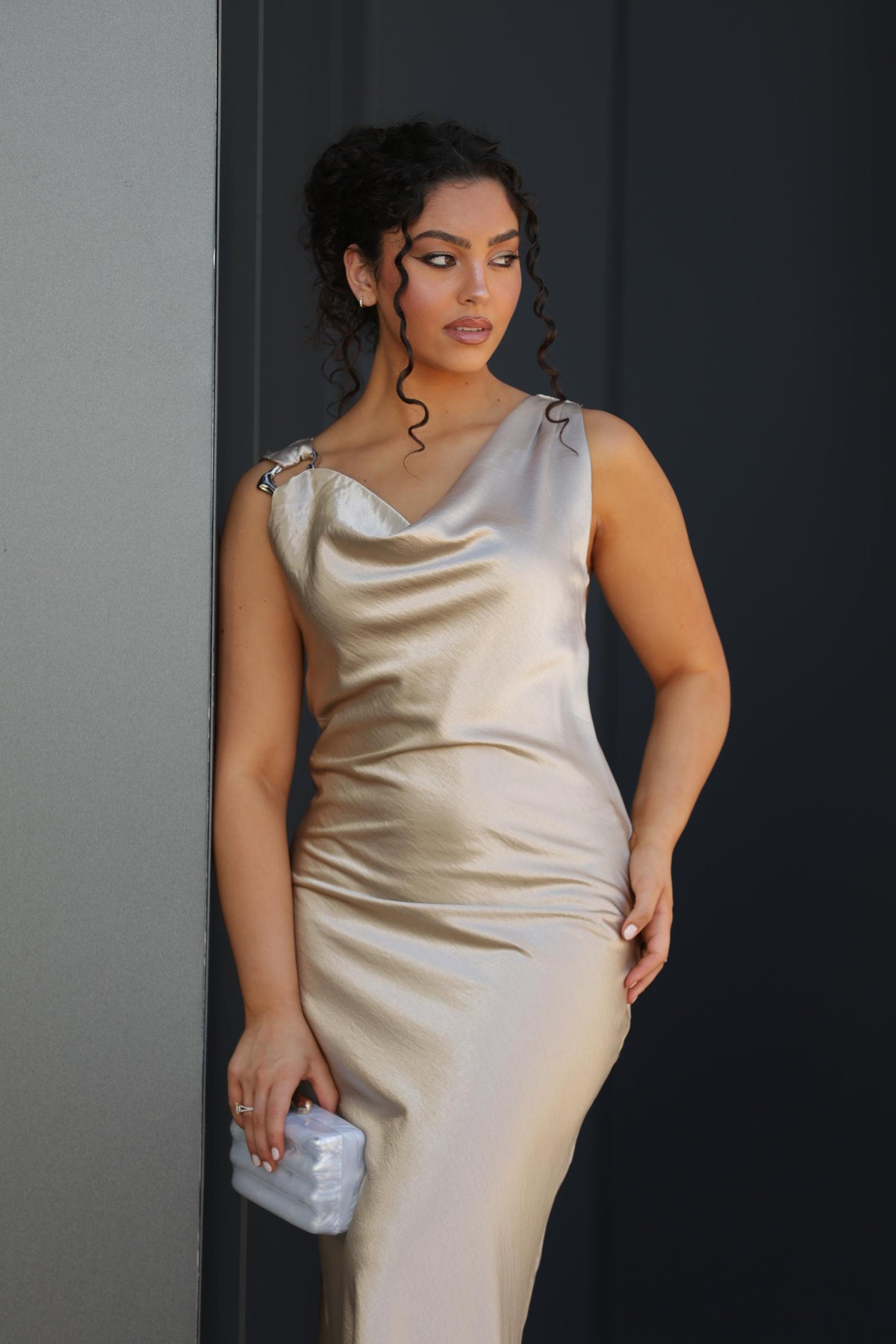 Vestido Alina - Champagne